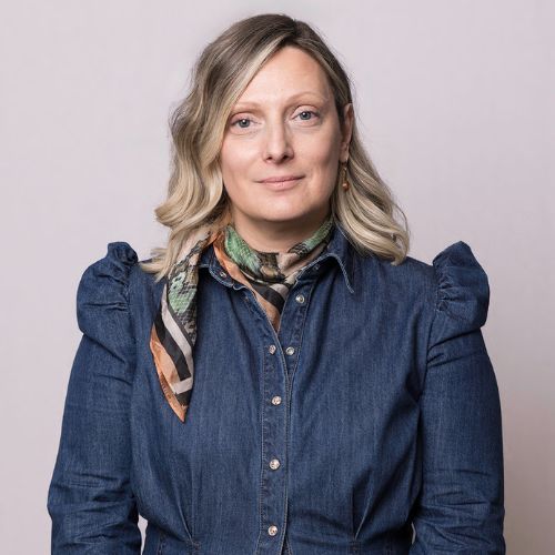 Dr Milica Apostolović Stojanović